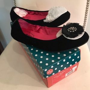 Lindsay Phillips Black Ballet Flat